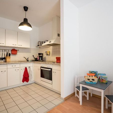 Grosse Louise In Der Neustadt Fuer Familien & Kinder Dresden Exterior photo